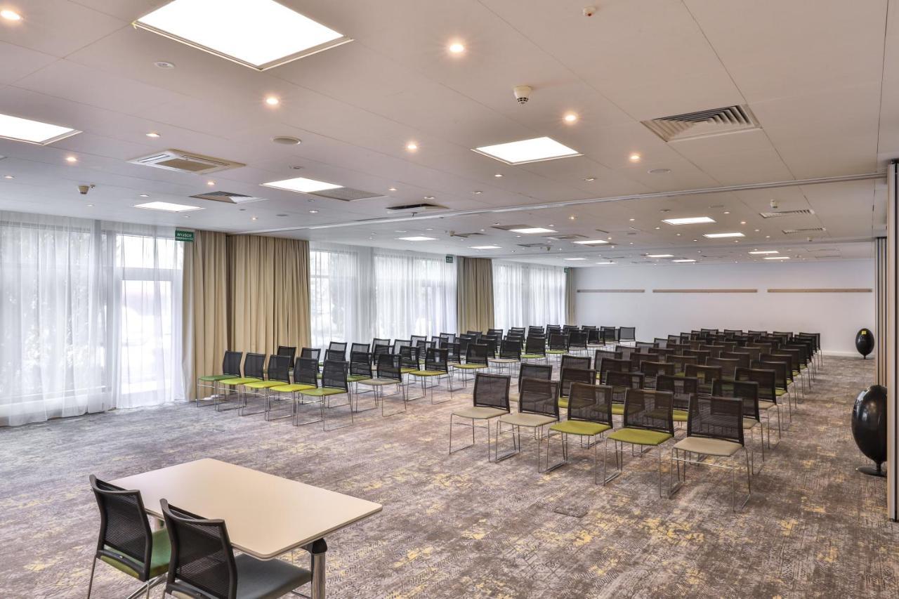 Novotel Poznan Malta Екстер'єр фото