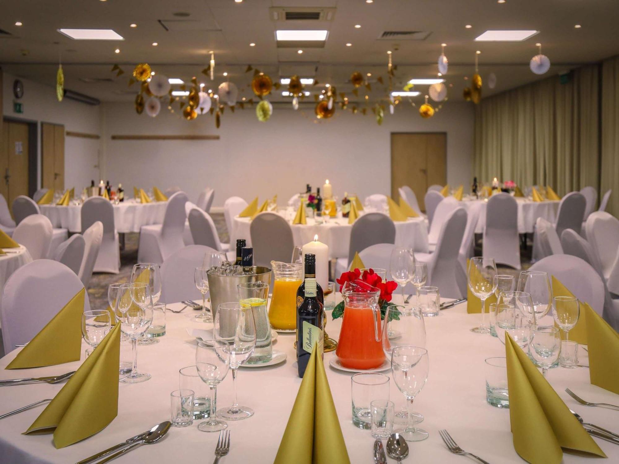 Novotel Poznan Malta Екстер'єр фото